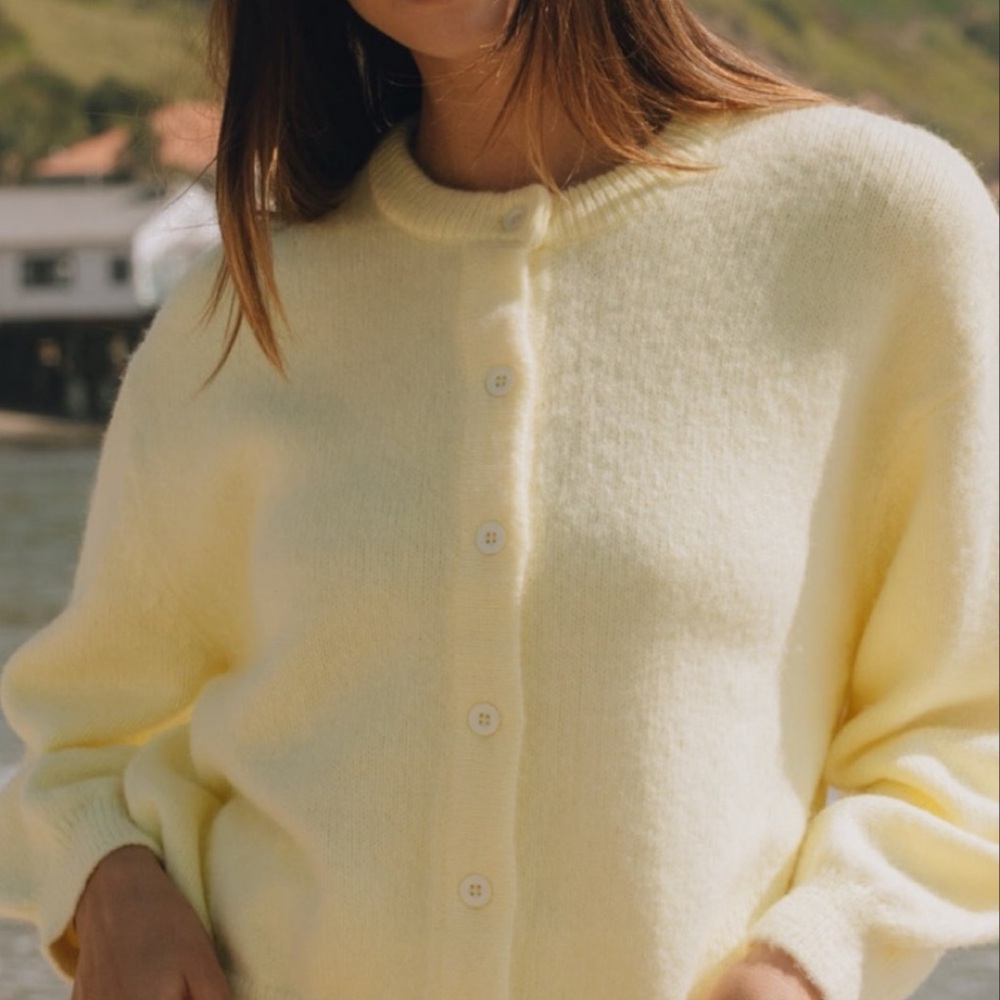 Daily Drills Cardigan NWT in Butter M/L